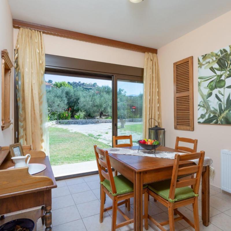 Villa Eufrosini 49270 447070809